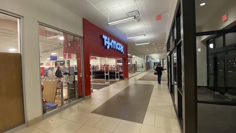 Town & Country Shopping Center